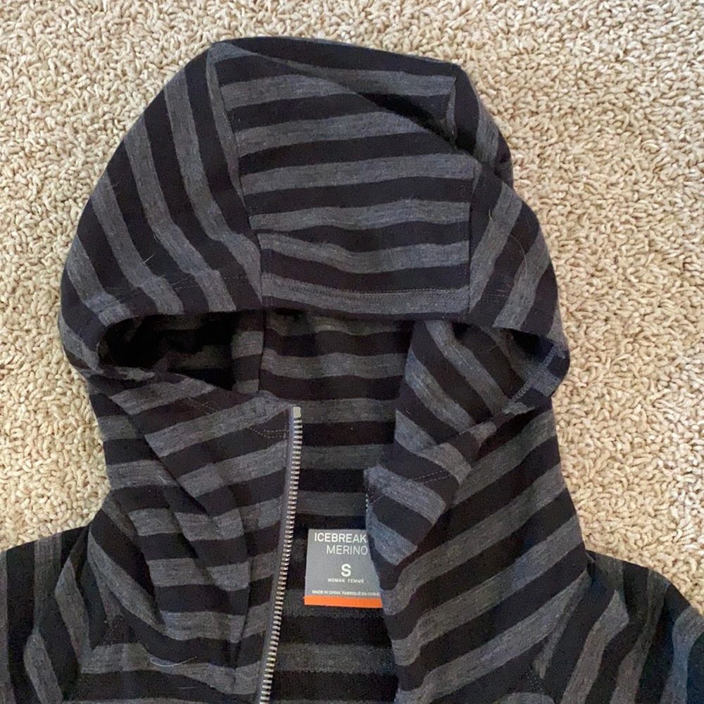 Icebreaker zip up hoody